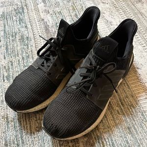 Adidas Ultraboost 19
